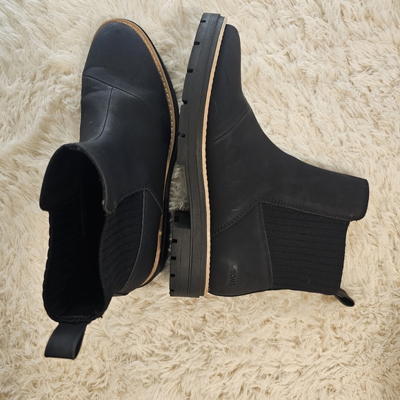 Toms Shoes - TOMS Women's Black Chelsea Boots Size 9.5 Leather Pull-On Ankle Boot